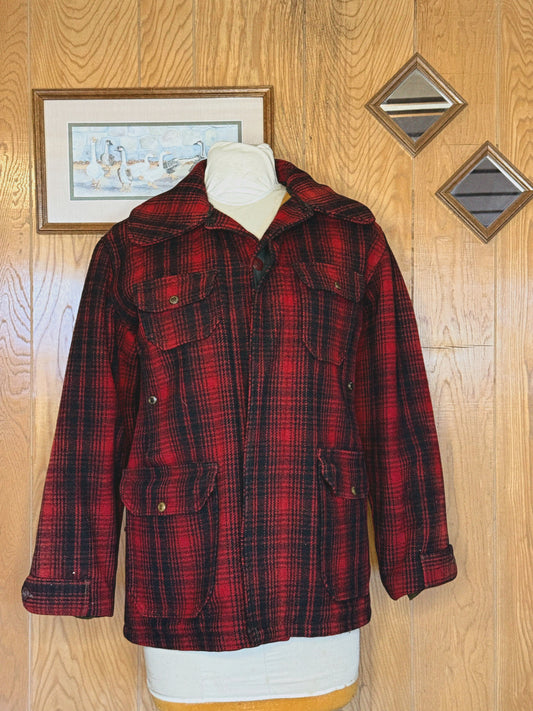 (L) Vtg Woolrich Mackinaw jacket