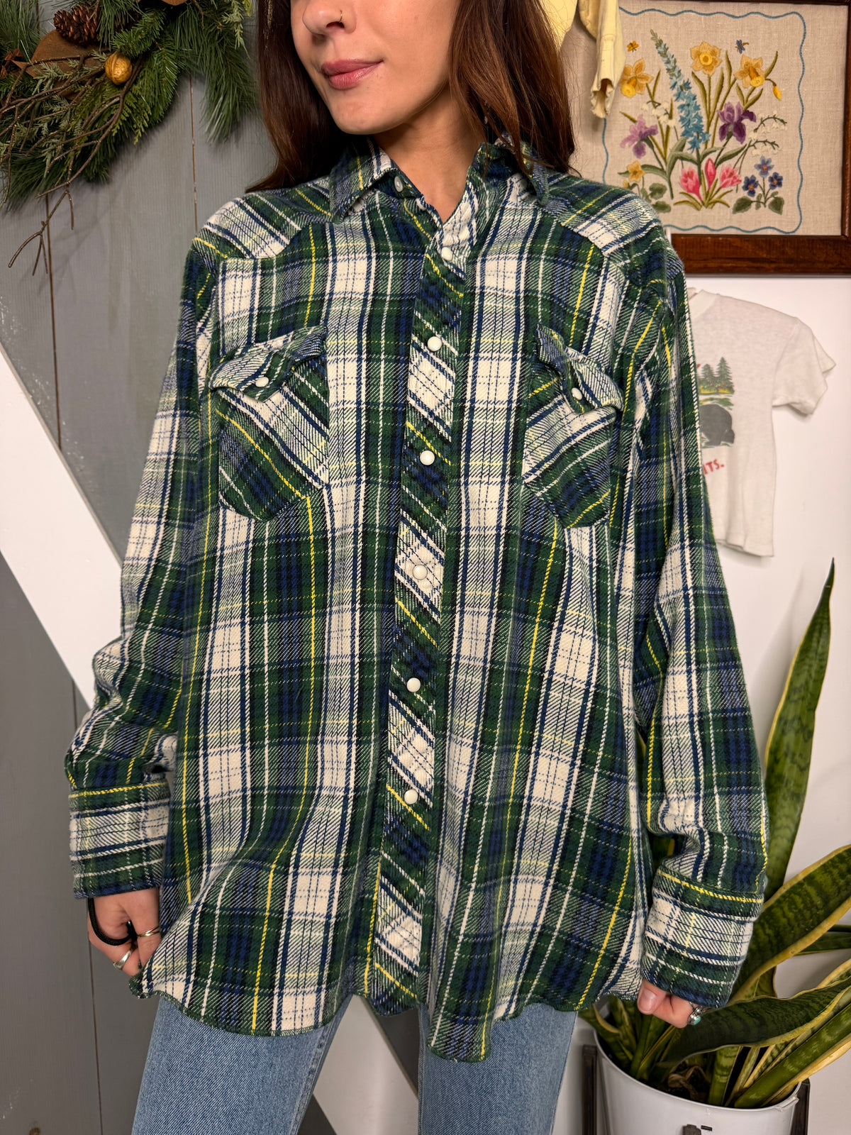 (L) Vtg wrangler shirt