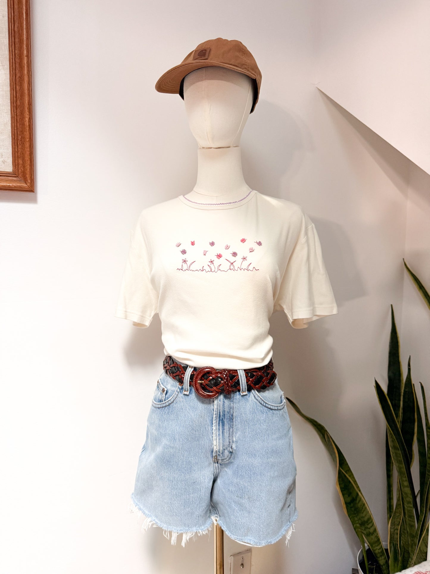 (L) Vtg butterfly tee