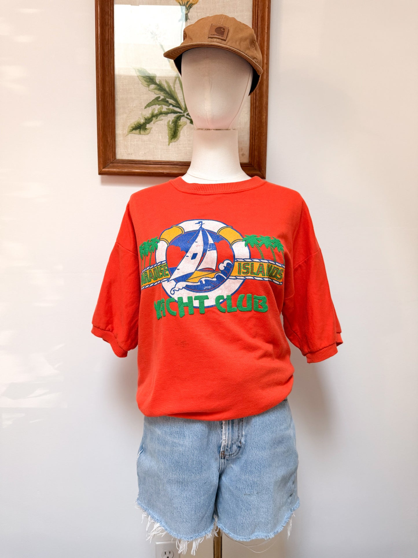 (L) Vtg Yacht Cub tee