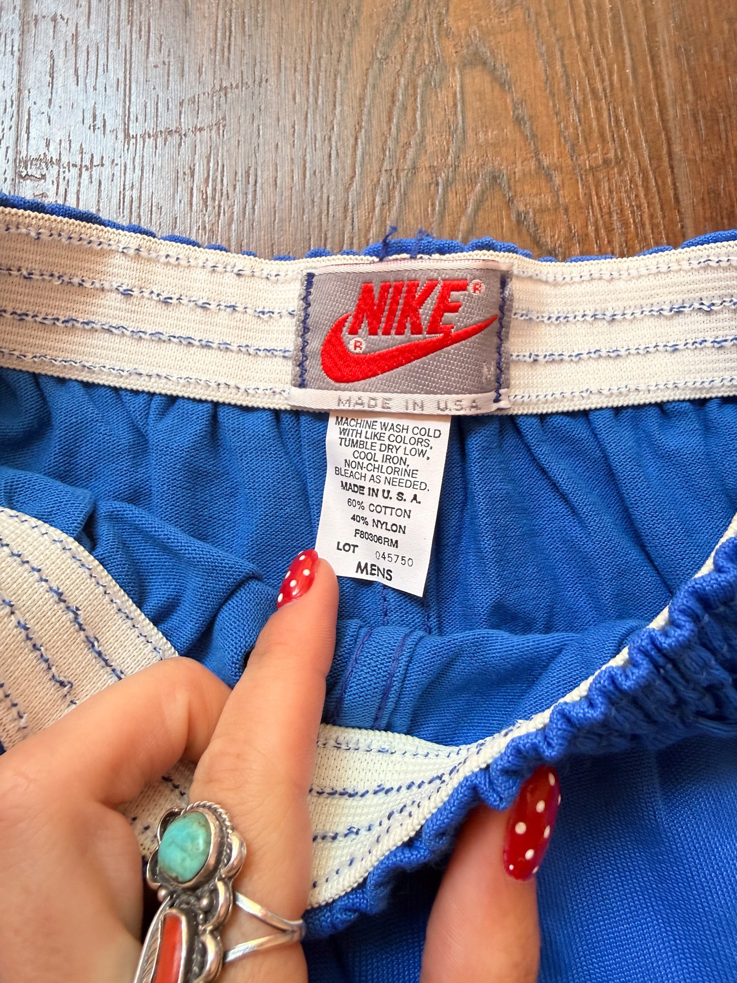 (S/M) Vtg NWT Nike shorts