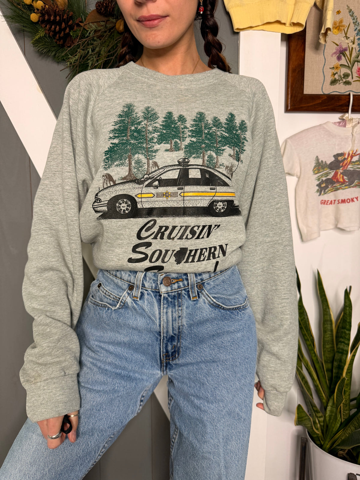 (XL) Vtg southern style crewneck