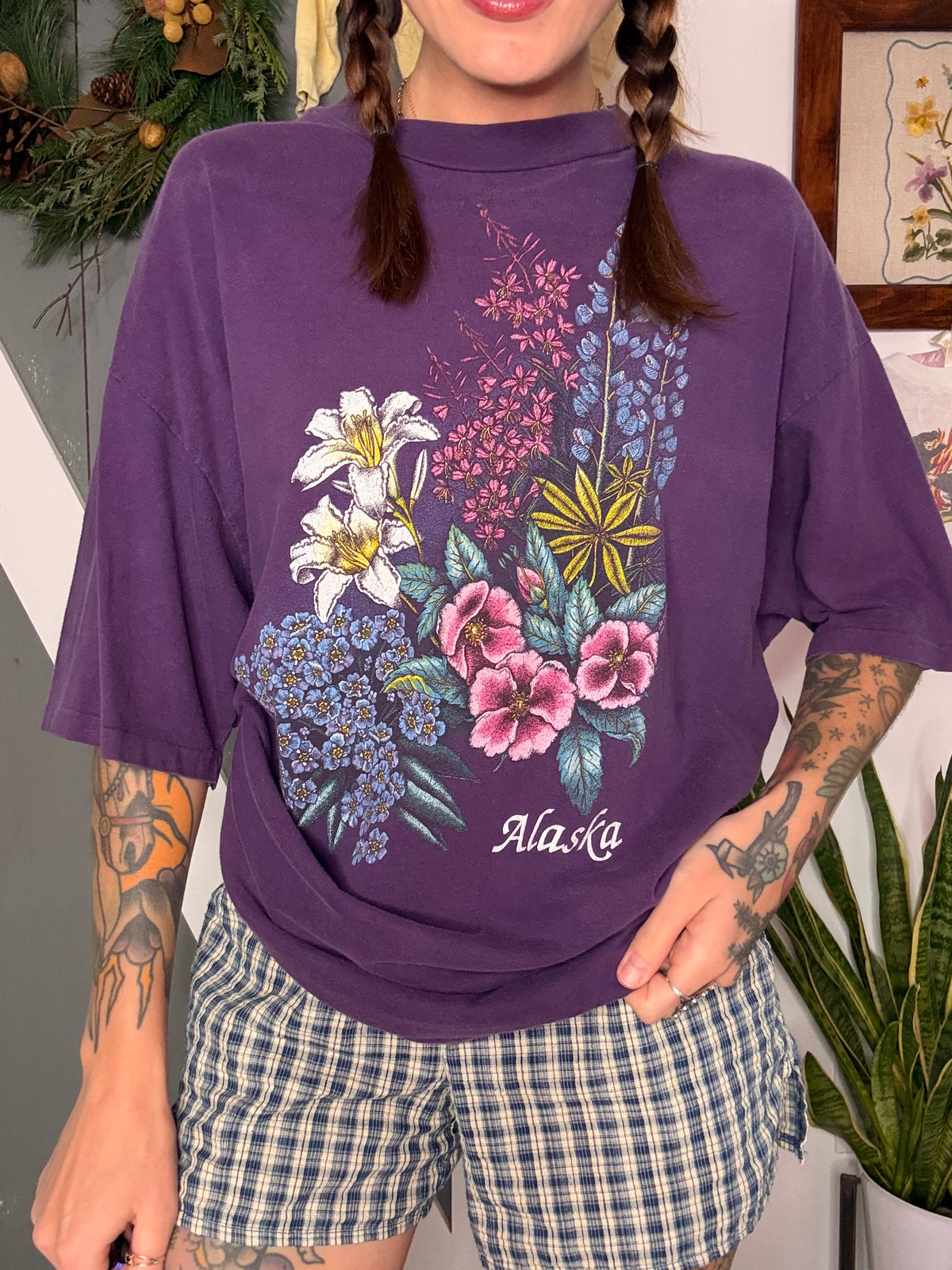 (XL) vtg floral tee