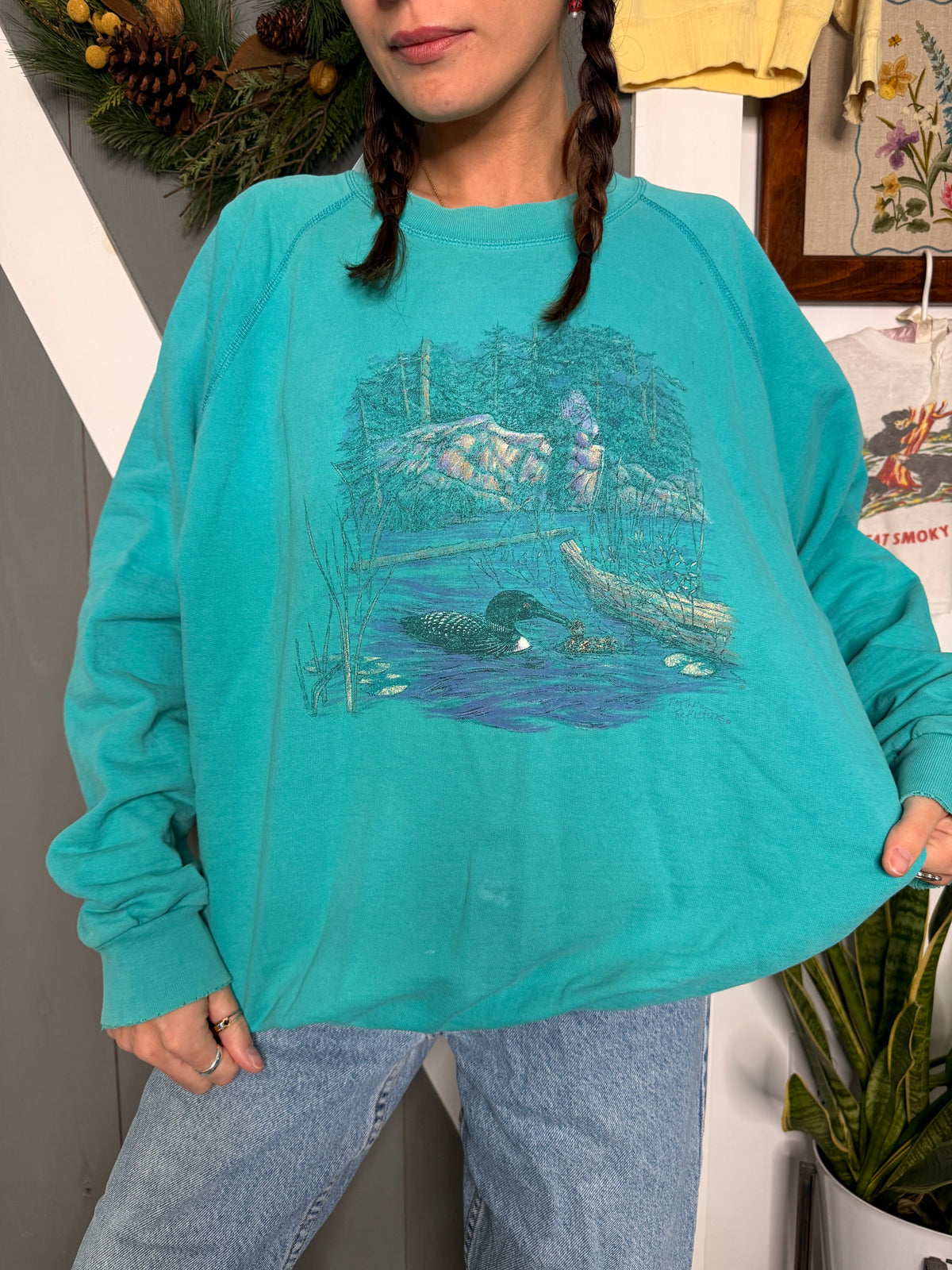 (XL) Vtg loon crewneck