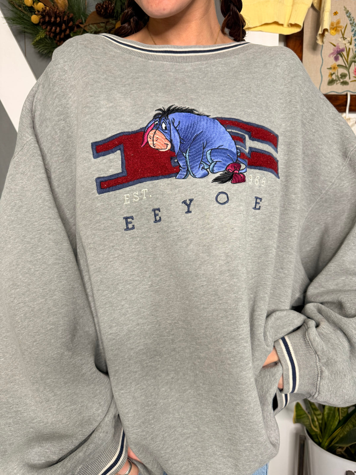 (2XL/3XL) Vtg Eeyore crewneck