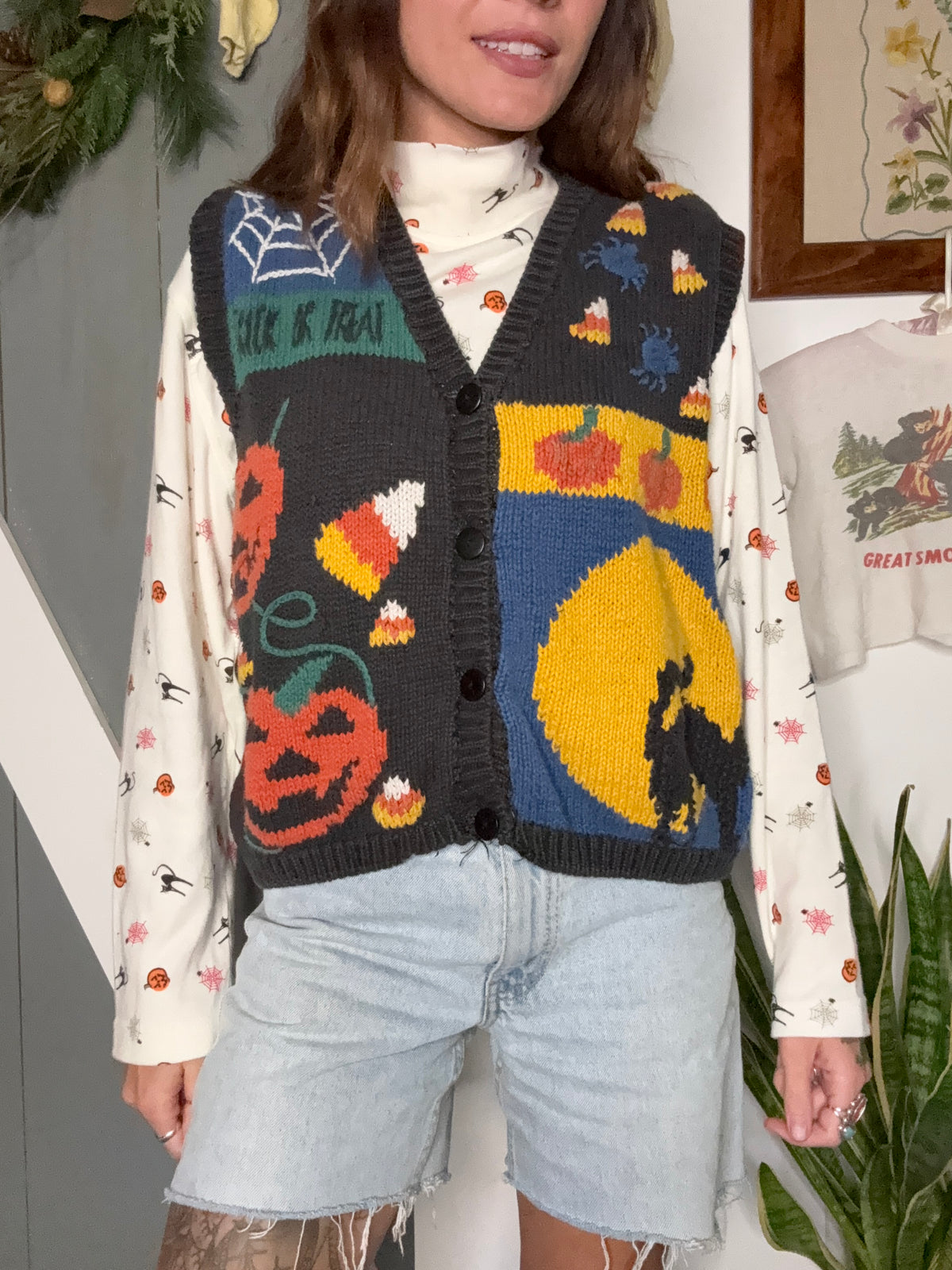 (L) Vtg Halloween vest