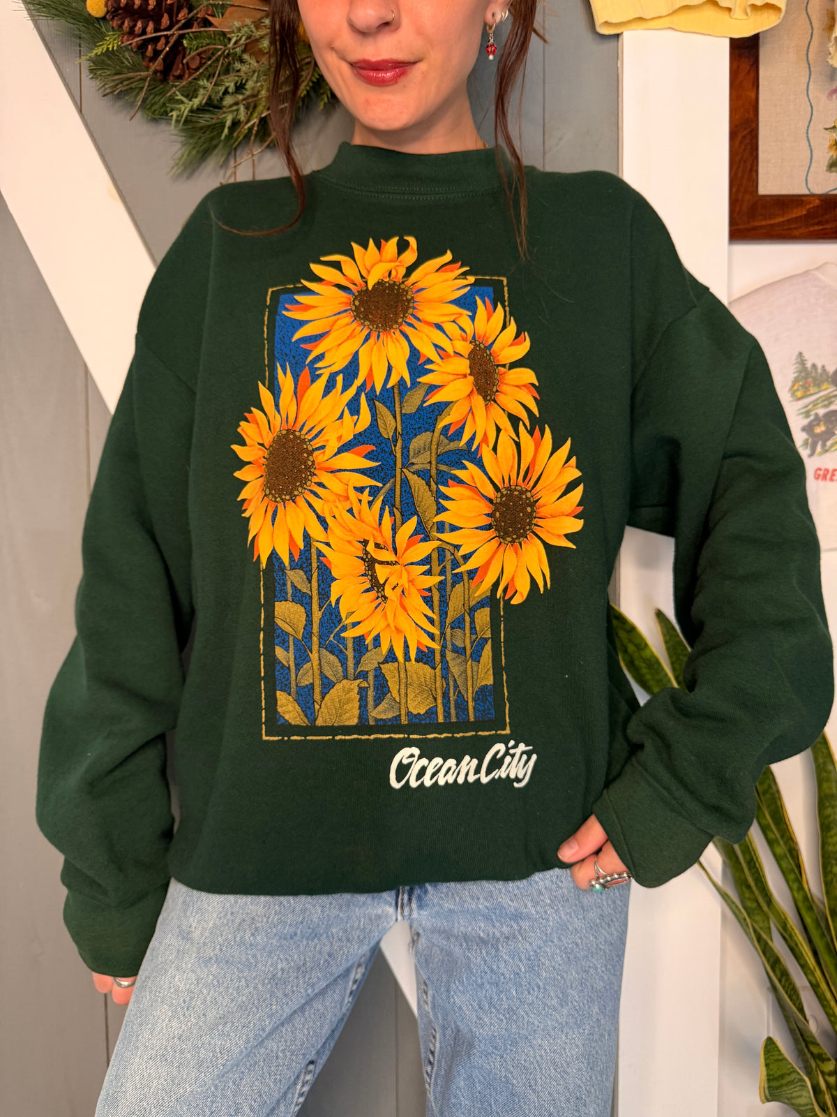 (L) Vtg sunflower crewneck