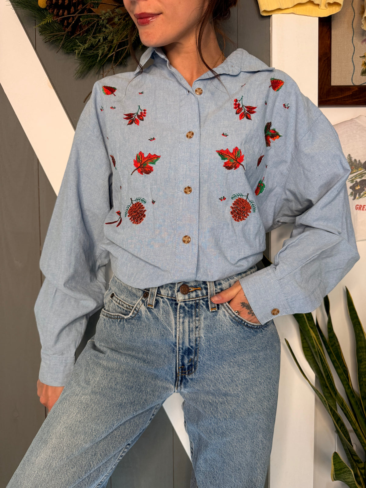 (L) Vtg fall chambray