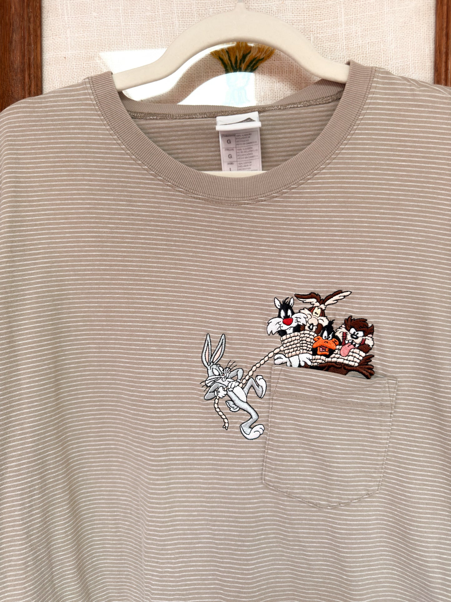 (L) Vtg Looney Tunes tee