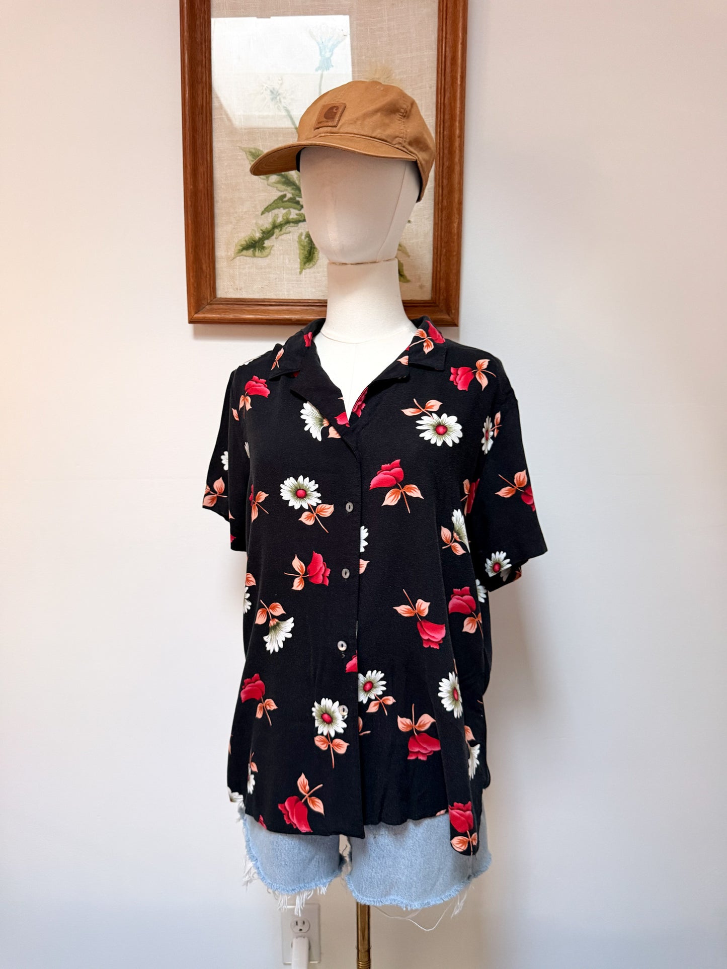 (M) Vtg floral top