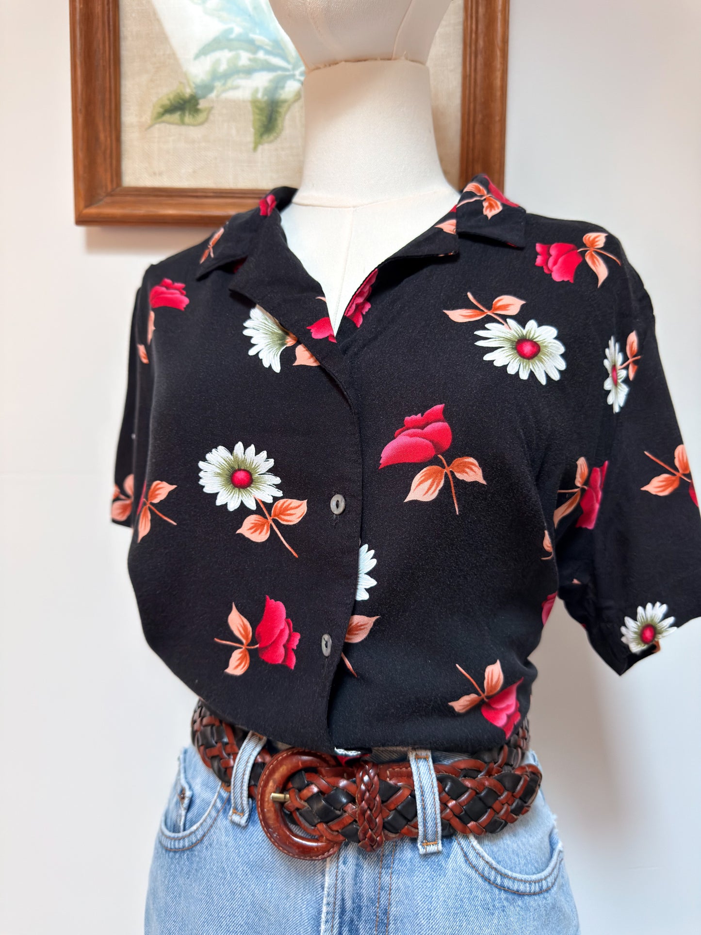 (M) Vtg floral top