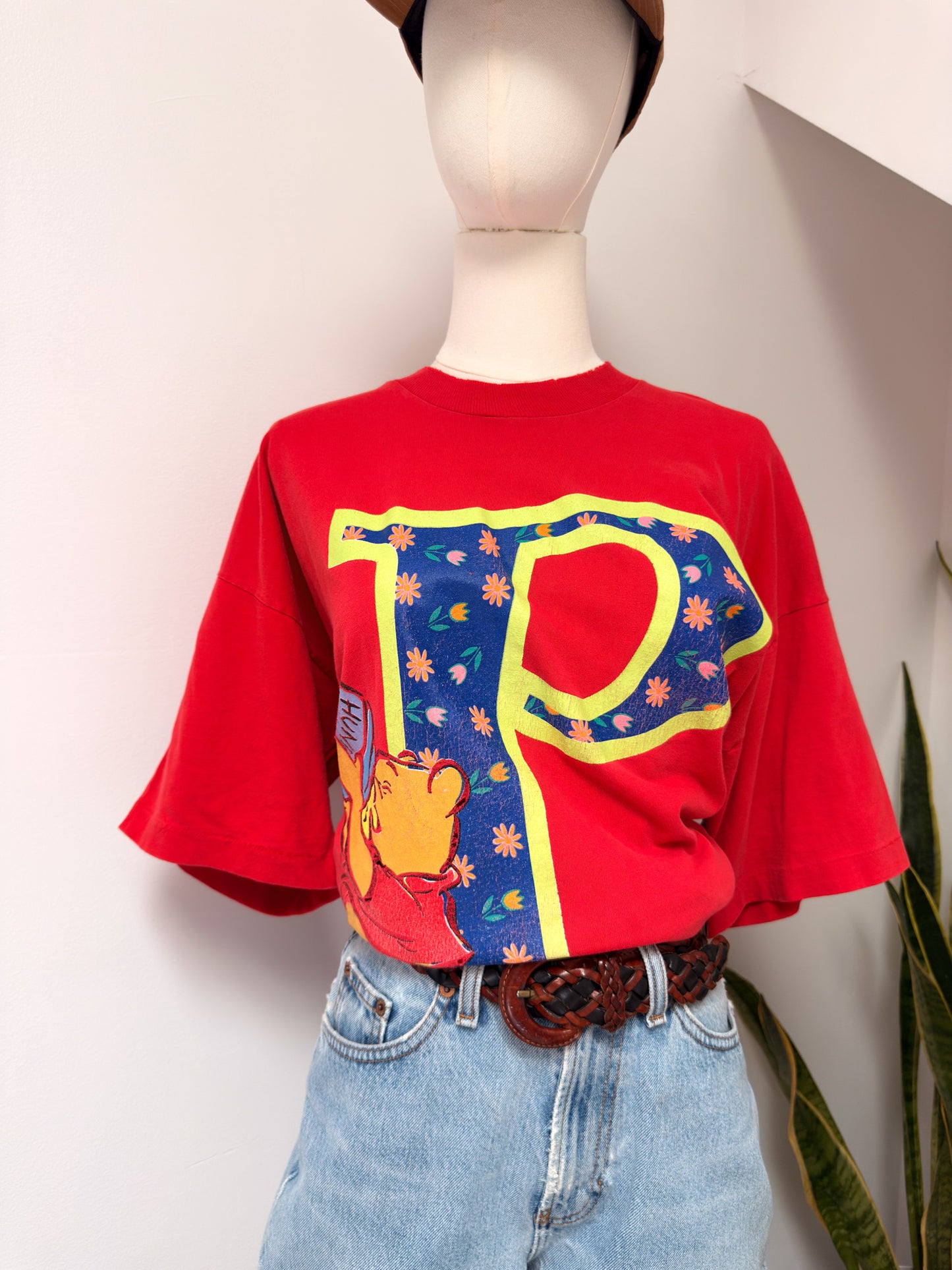 (XL) Vtg Pooh bear tee