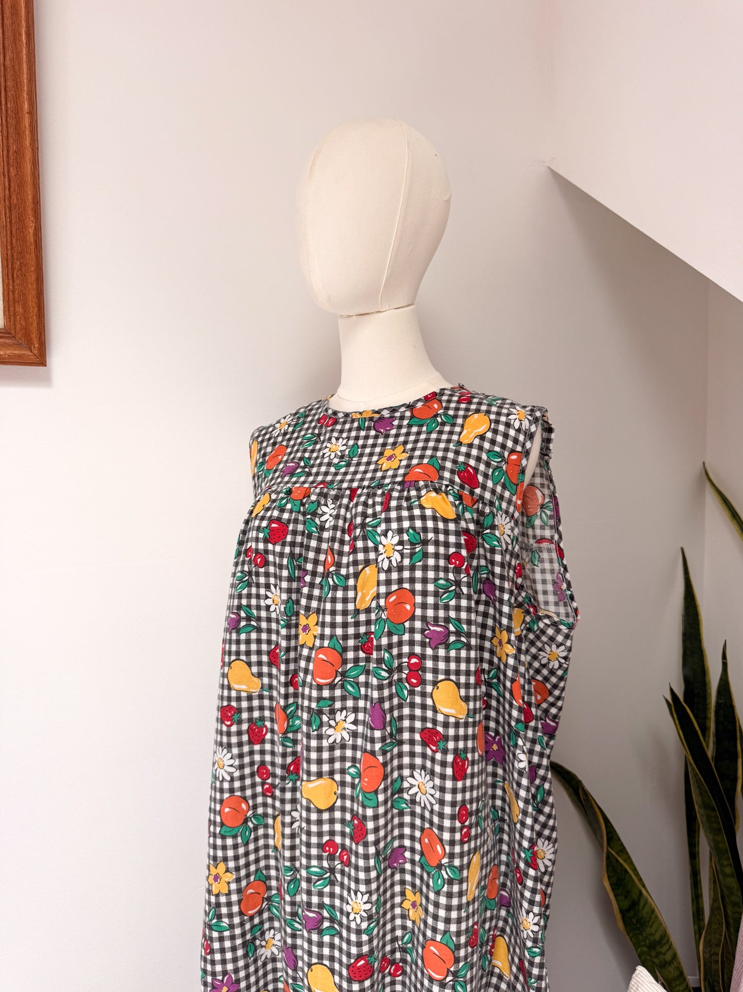 (L/XL) Vtg fruit house dress