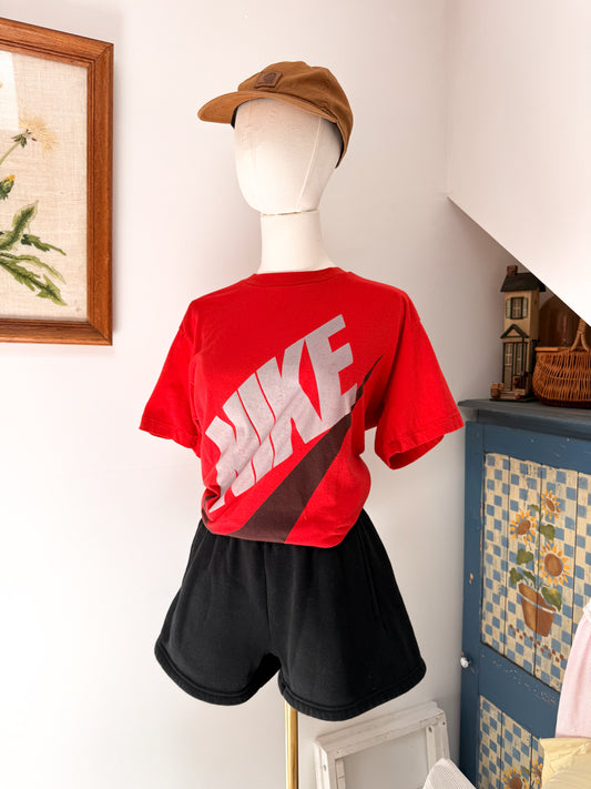 (L) Vtg Nike tshirt