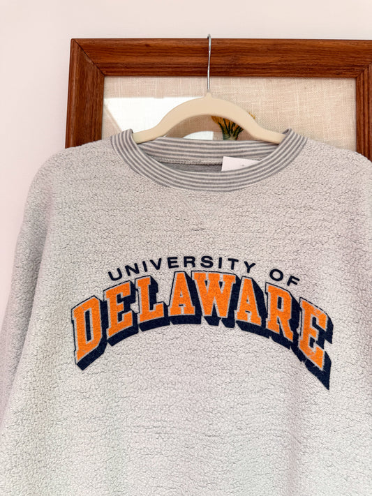 (XL) Vtg Uni Deleware crewneck