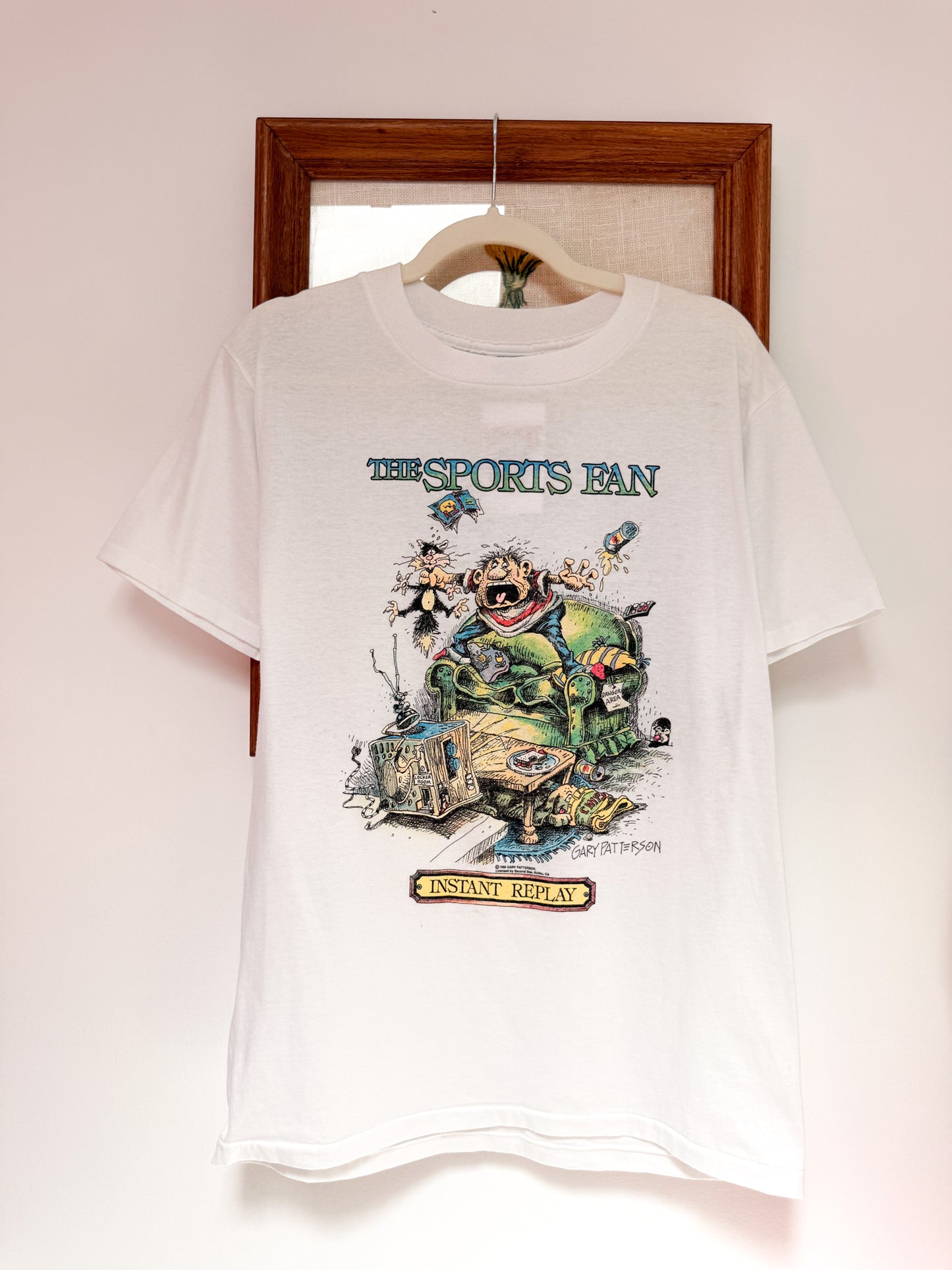 (L) vtg sports fan tee