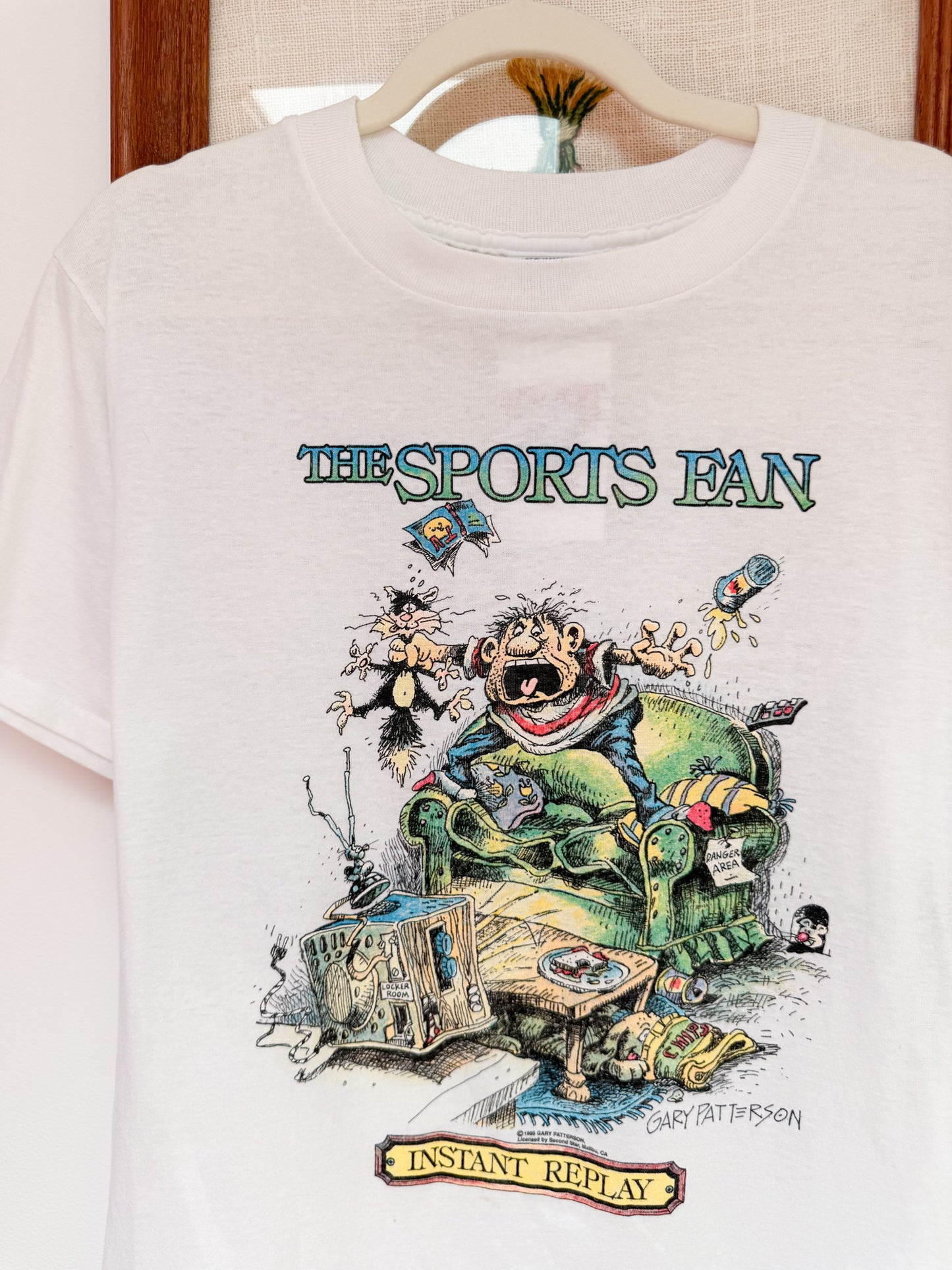 (L) vtg sports fan tee