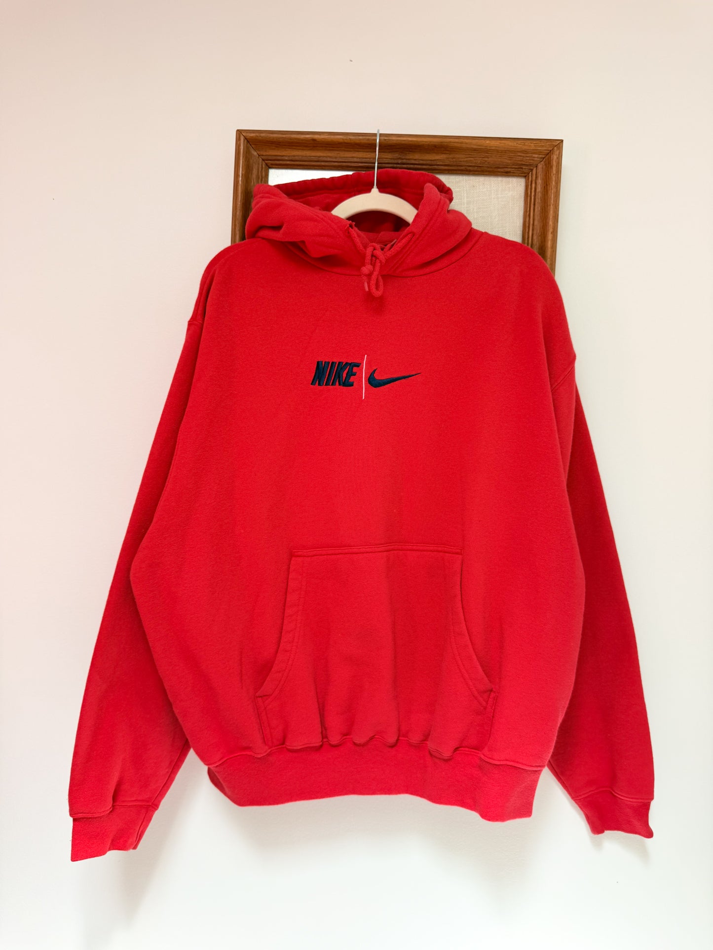 (L) Vtg Nike hoodie