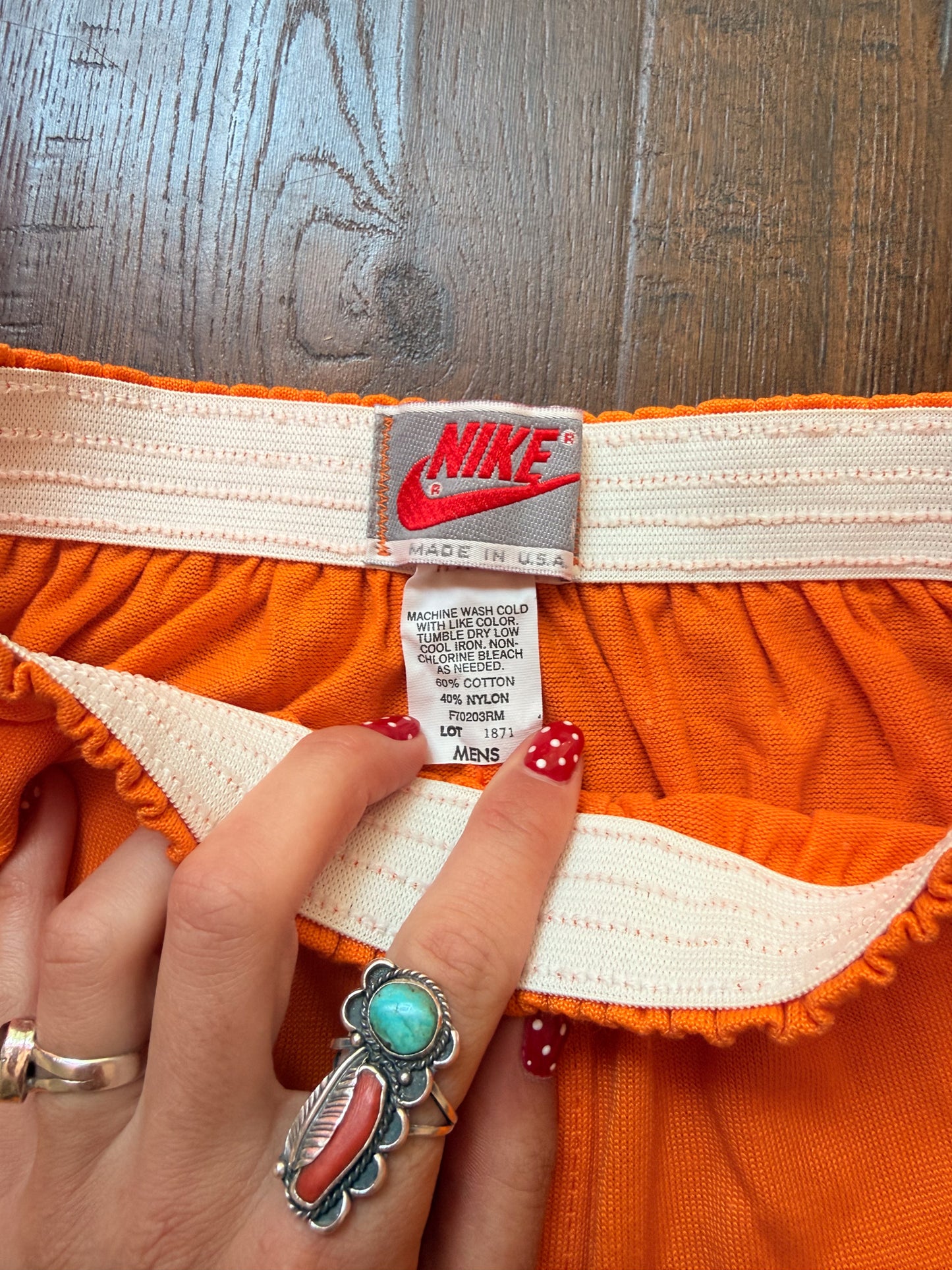 (S/M) NWT Nike shorts