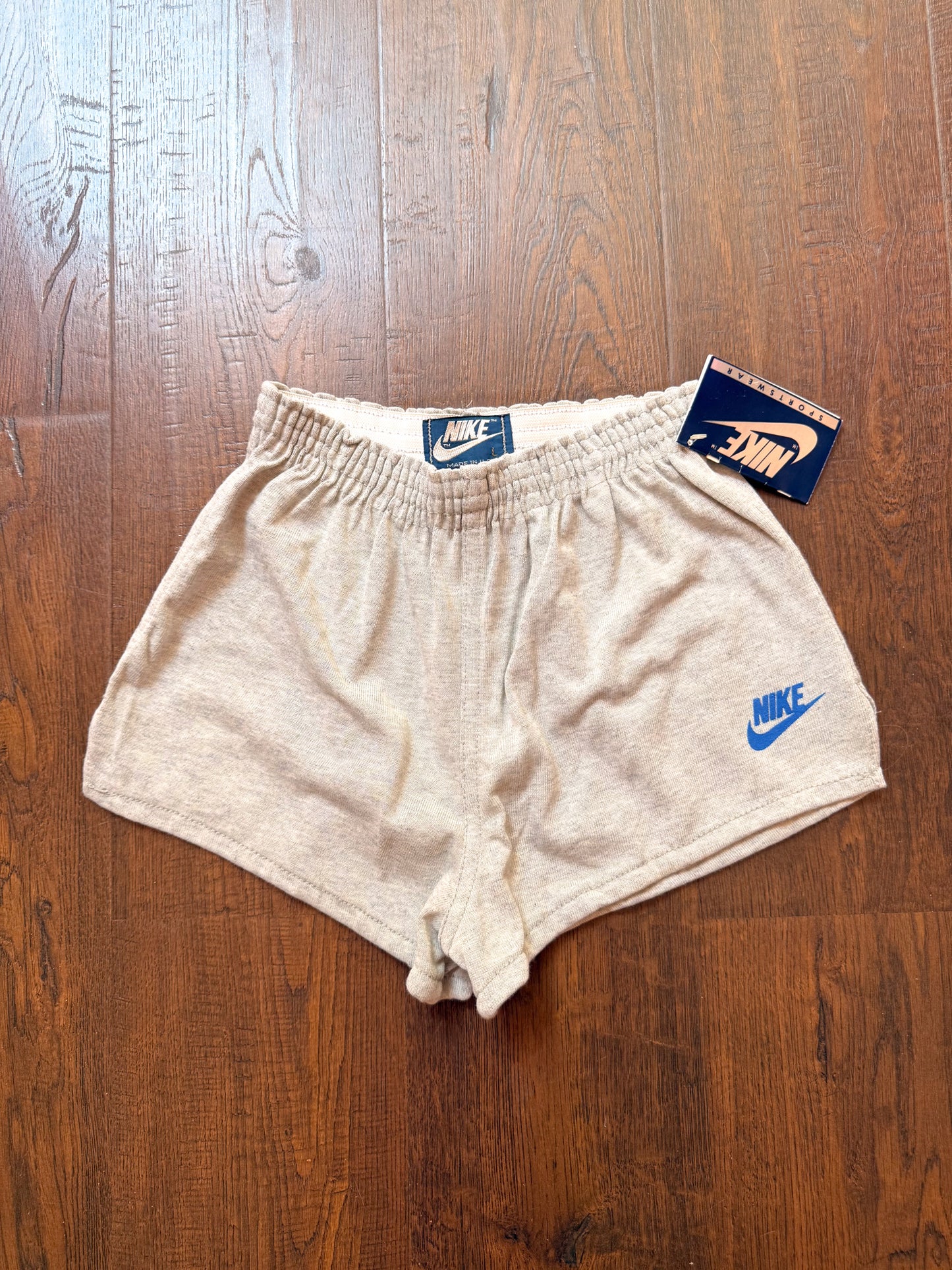 (XS) NWT Nike shorts
