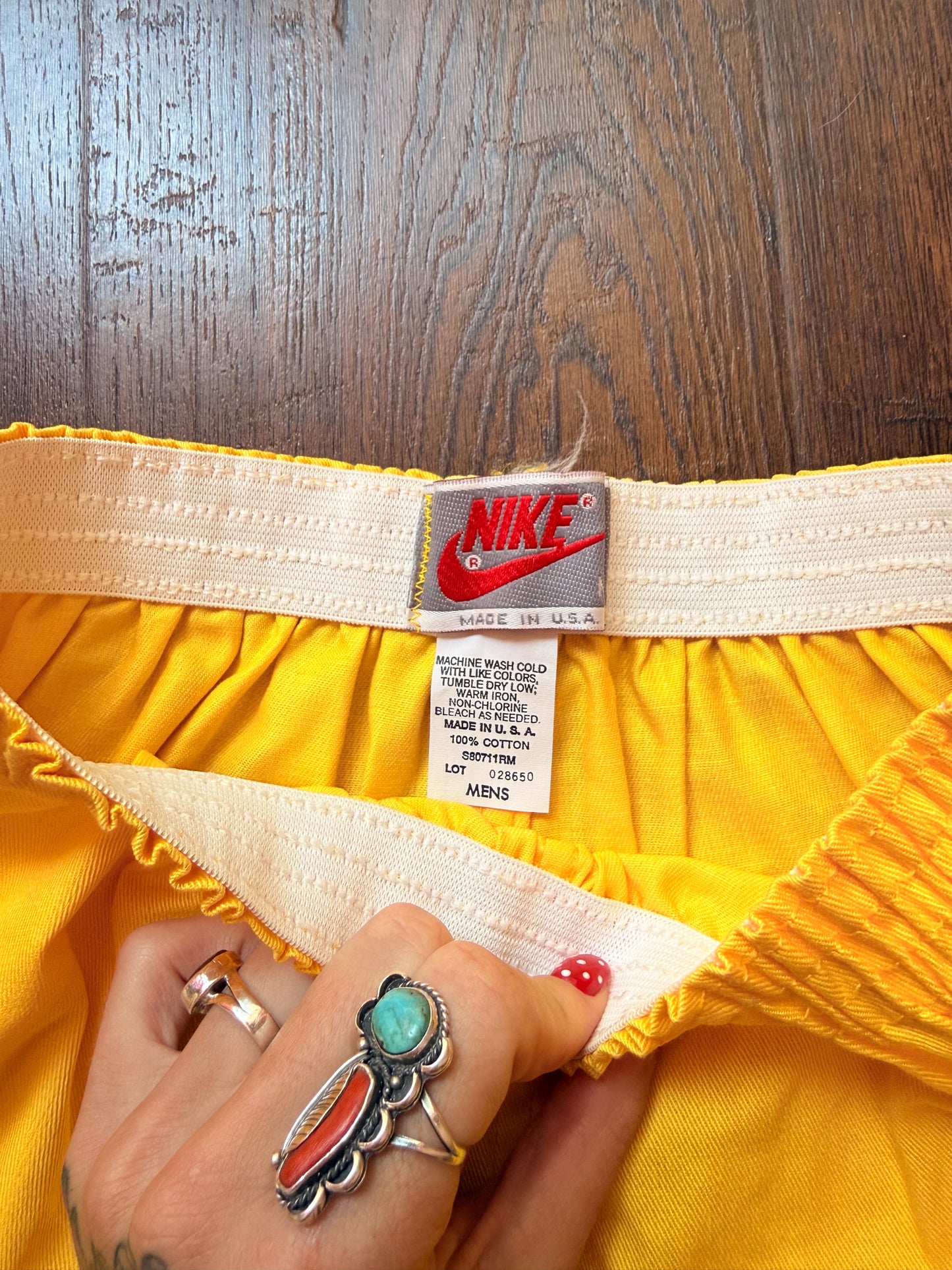 (S/M) NWT Nike shorts