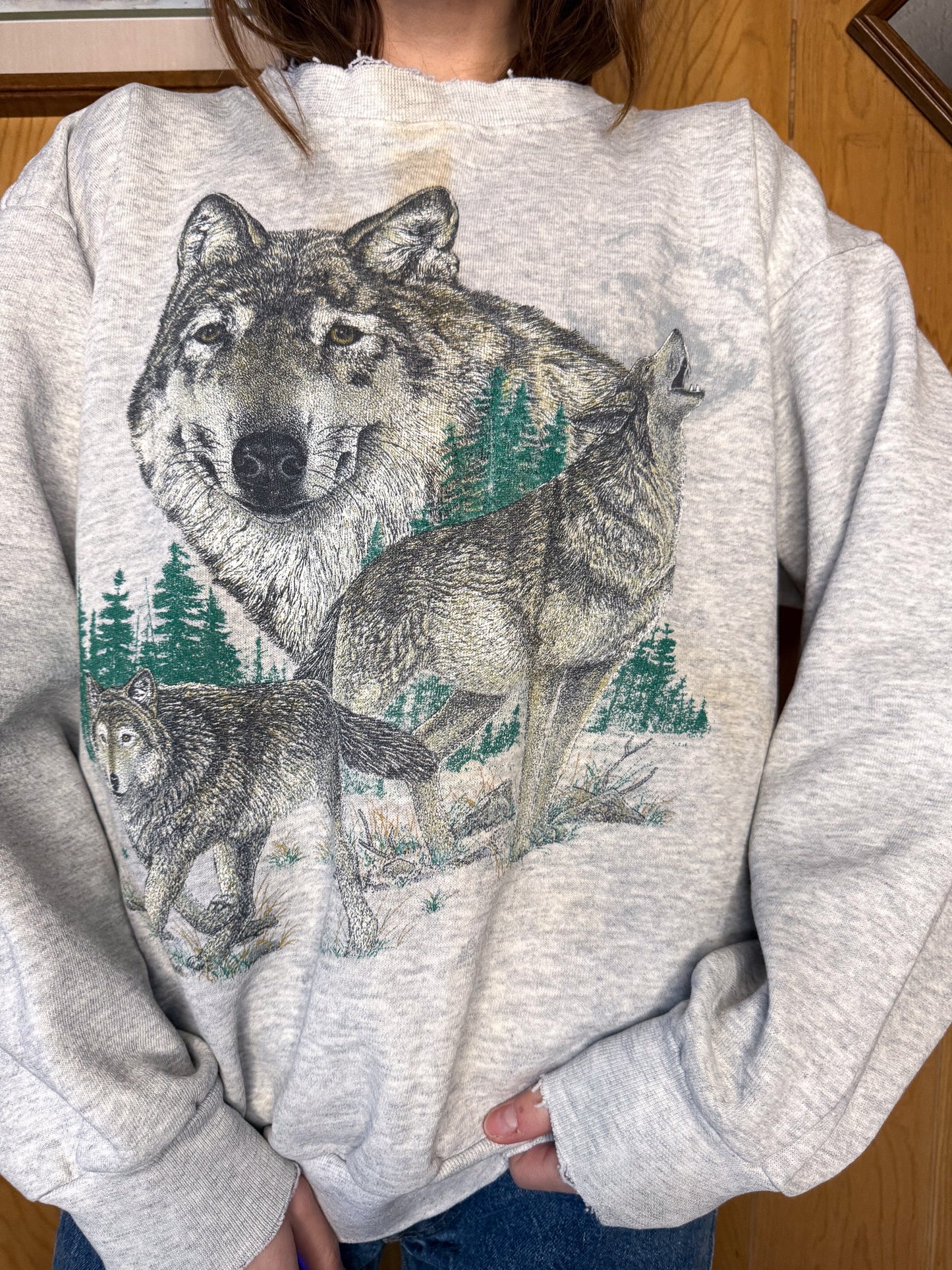 (L) Vtg Wolf crewneck