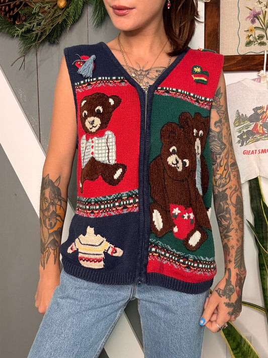 (L) Vtg teddy bear sweater vest
