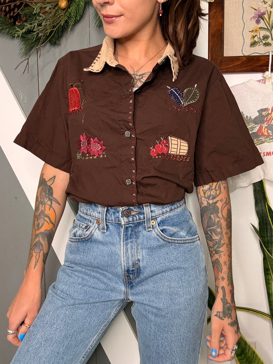(XL) Vtg fall embroidered shirt
